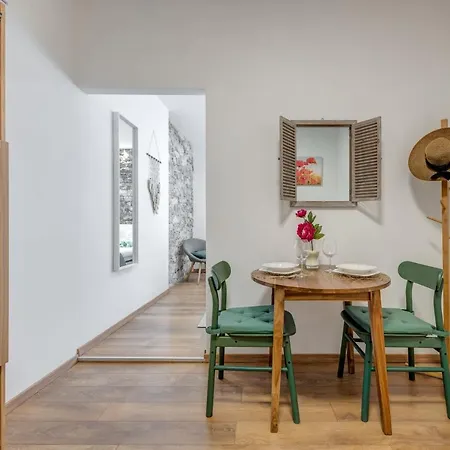 Dar Mar - Studio In The Heart Of *